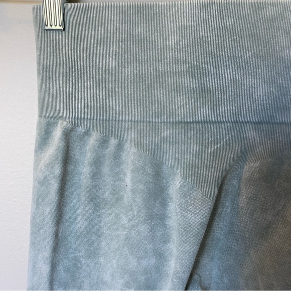 Smokey Sage Activewear Set - Small - Picture 8 of 12